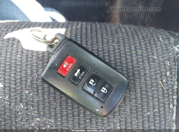 2T1BURHEXJC095823 2018 TOYOTA LL Silver Вид панелі приладів