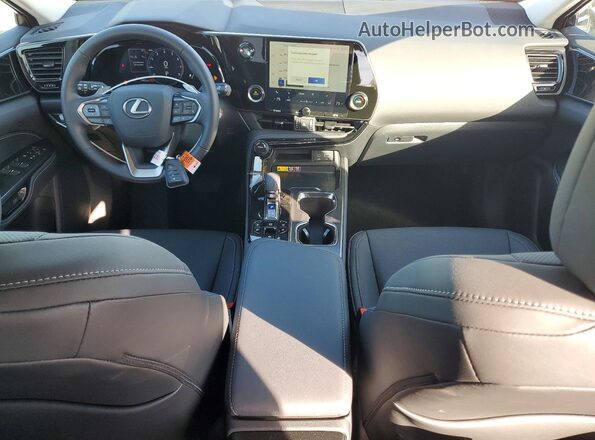 2T2AGCEZ3TC102973 2026 LEXUS NX Gray Vista del salpicadero