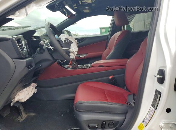 2T2AKCEZ5SC049111 2025 LEXUS NX White Vista interior delantera