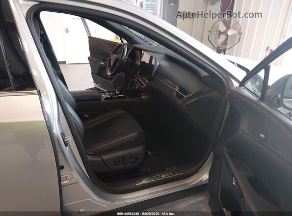 2T2BAMCA2RC051192 2024 LEXUS RX 350 Silver Front interior view