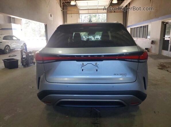 2T2BAMCA9TC129636 2026 LEXUS RX Silver Widok z tyłu