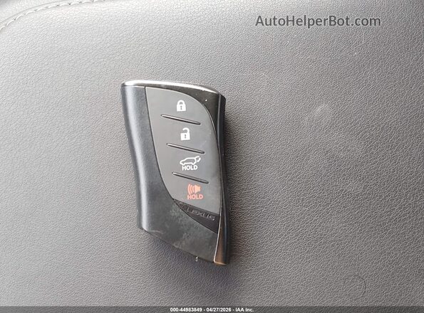 2T2GGCEZ4RC04379  2024 LEXUS NX Черный Вид панели приборов