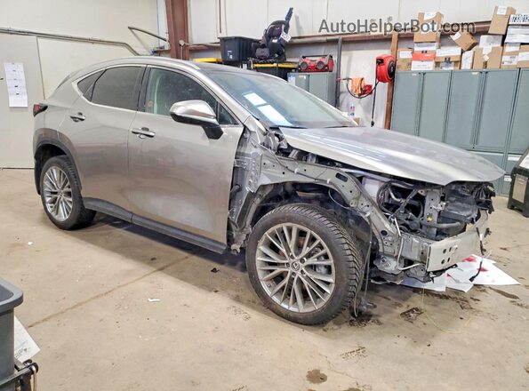 2T2GKCEZ0PC010170 2023 LEXUS NX Серебряный Передняя правая четверть