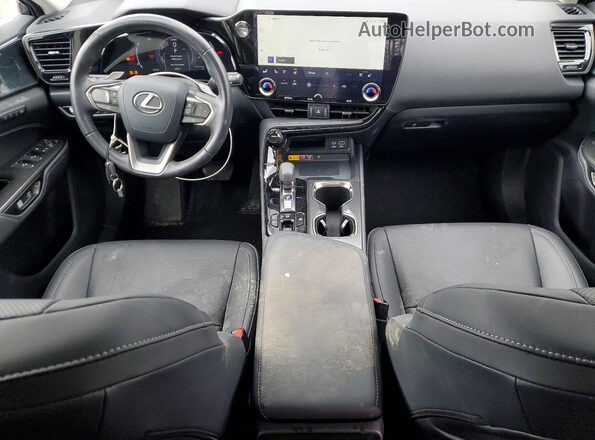 2T2GKCEZ7RC022321 2024 LEXUS NX Серый Вид панели приборов