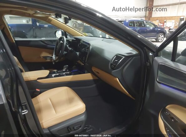 2T2GKCEZ7SC046544 2025 LEXUS NX 350H Бежевый Вид салона спереди