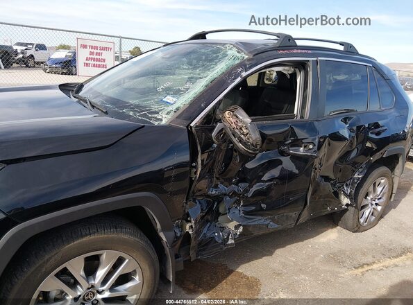 2T3C1RFV7PC246052 2023 TOYOTA LE Черный Вид спереди