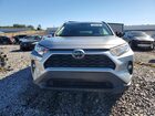 2019 Toyota Rav4 Xle Premium Silver vin: 2T3C1RFV8KC011880