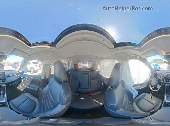 2T3C1RFV8KC011880 2019 TOYOTA LE Silver Widok wnętrza 360 stopni
