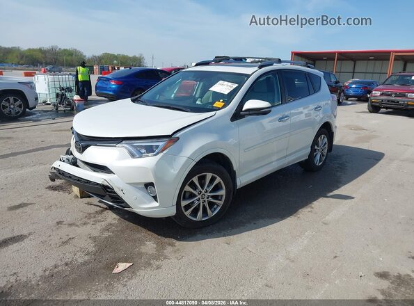 2T3DFREV6HW673990 2017 TOYOTA RAV4 Белый Передняя левая четверть