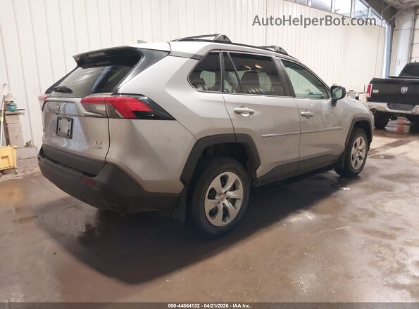 2T3F1RFV3LW138727 2020 TOYOTA LE Серебряный Задняя правая четверть