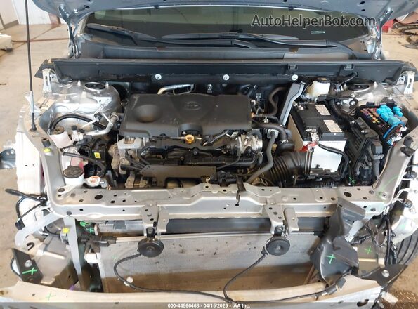 2T3F1RFV8SW559938 2025 TOYOTA LE Silver Հետևի տեսք