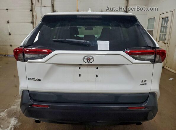 2T3F1RFVXMC216584 2021 TOYOTA LE White Vista trasera