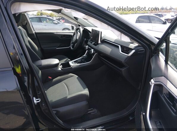 2T3G1RFV5SC493550 2025 TOYOTA LE Black Vista interior delantera