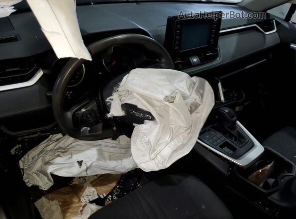 2T3G1RFV6KC050680 2019 TOYOTA LE Серый Вид панели приборов