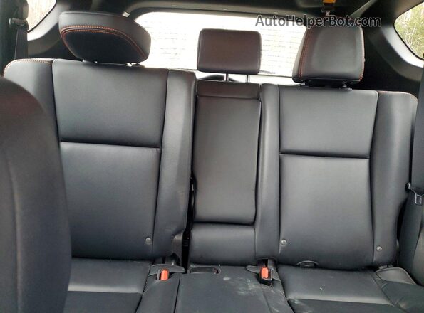 2T3JFREV6GW510905 2016 TOYOTA RAV4 Красный Вид задних сидений