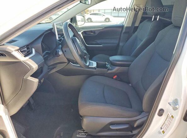2T3LWRFV4RW227655 2024 TOYOTA LE White Вид салону спереду