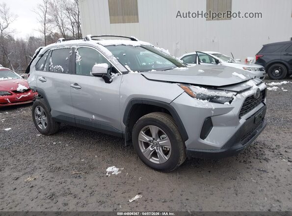 2T3P1RFV2SW506687 2025 TOYOTA LE Silver Przód prawy