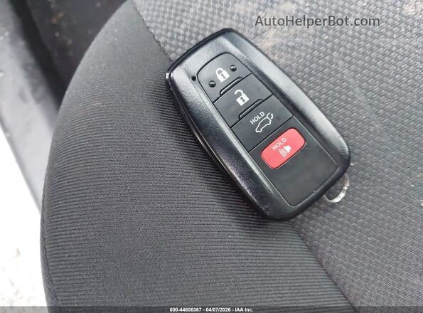 2T3P1RFV2SW506687 2025 TOYOTA LE Silver Widok deski rozdzielczej