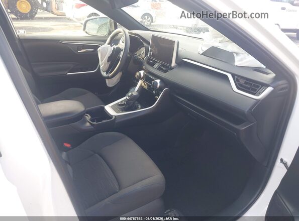 2T3T6RFV3PW045345 2023 TOYOTA RAV4 HYBRID White Widok wnętrza z przodu