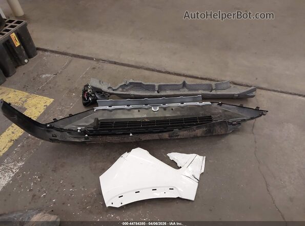 2T3UWRFV1SW282669 2025 TOYOTA RAV4 HYBRID White Widok zestawu wskaźników
