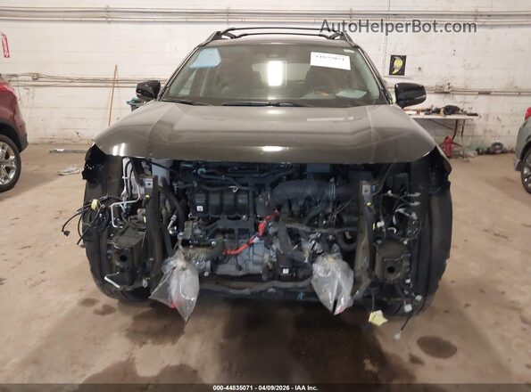 2T3UWRFV8RW229915 2024 TOYOTA RAV4 HYBRID Черный Вид задней части салона