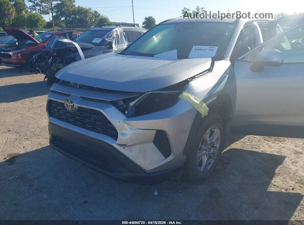 2T3W1RFV8RC259604 2024 TOYOTA LE Silver 