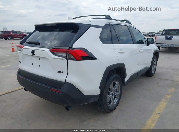 2T3W1RFVXSC365610 2025 TOYOTA LE White Задня права чверть