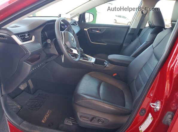 2T3Y1RFV1SW387194 2025 TOYOTA LIMITED Red Вид салону спереду