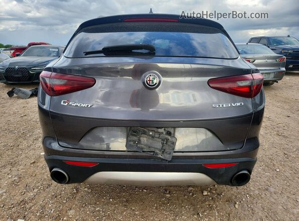 ZASFAKPN8J7B71325 2018 ALFA ROMEO STELVIO Gray Widok wnętrza z przodu