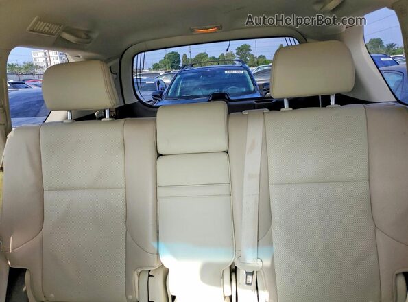 JTJBM7FX3K5225588 2019 LEXUS GX White Widok tylnych siedzeń