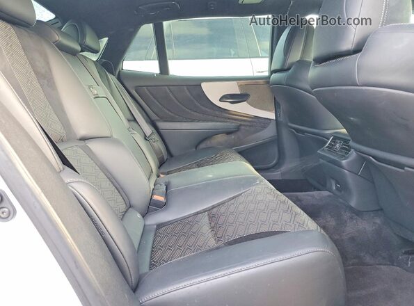 JTHB51FF4J5000484 2018 LEXUS LS500 White უკანა სალონის ხედი