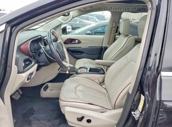 2C4RC1GG6LR125568 2020 CHRYSLER PACIFICA Black Dashboard view
