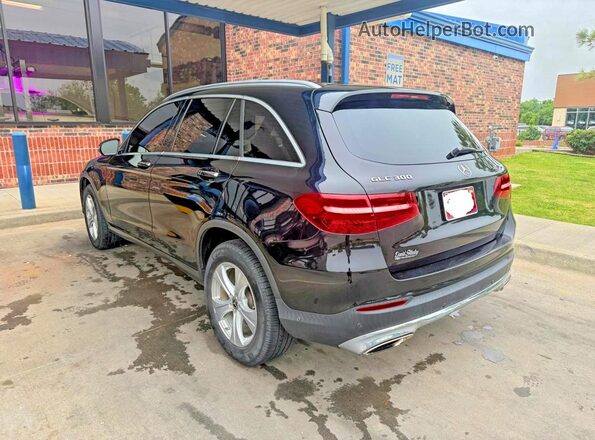 WDC0G4JB0JV036983 2018 MERCEDES-BENZ GLC-CLASS Черный Передняя правая четверть