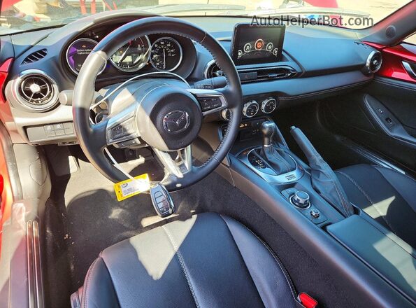 JM1NDAM73P0552108 2023 MAZDA MX-5 Красный Вид щитка приборов