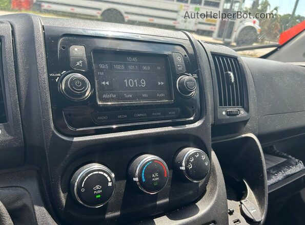 3C6TRVCGXKE520443 2019 RAM PROMASTER Белый Вид задней части салона