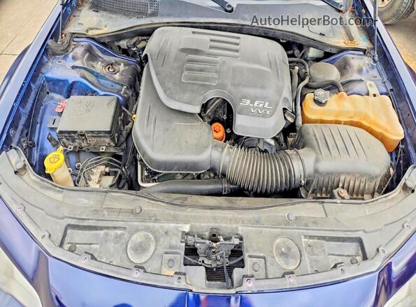 2C3CCAEG8HH579766 2017 CHRYSLER 300 Синий Вид подкапотного пространства