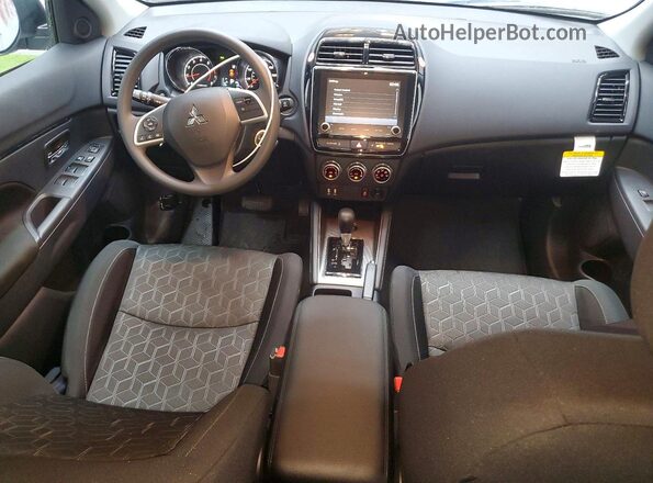 JA4ARUAU9TU014442 2026 MITSUBISHI OUTLANDER Серебряный Вид щитка приборов