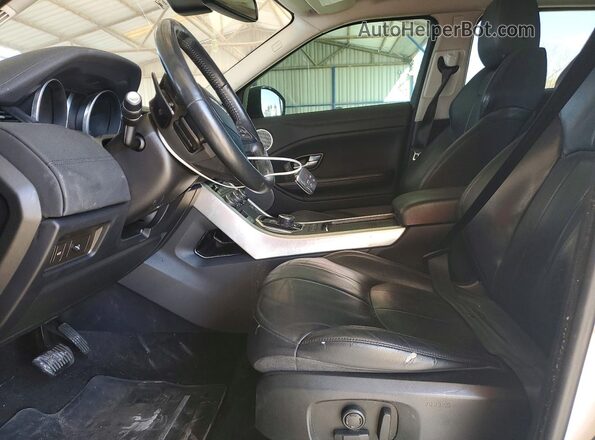 SALVP2BG1HH225198 2017 LAND ROVER RANGE Белый Вид панели приборов