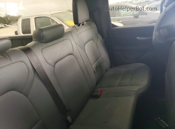 1C6SRECG4RN213920 2024 RAM 1500 White Вид задньої частини салону