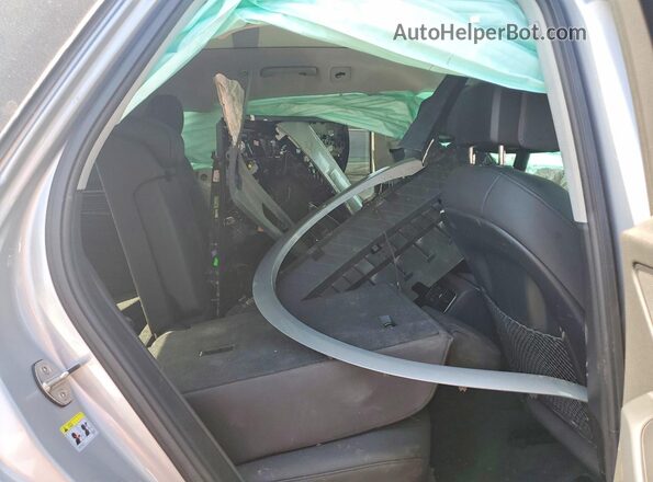 WA1BNAFY6K2096151 2019 AUDI Q5 Gray Widok wnętrza z tyłu