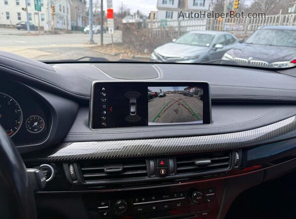 5UXKU2C52J0Z61909 2018 BMW X6 Белый Вид задних сидений