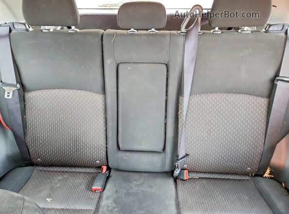 JA4AP3AUXHZ064938 2017 MITSUBISHI OUTLANDER Серебряный Вид задней части салона