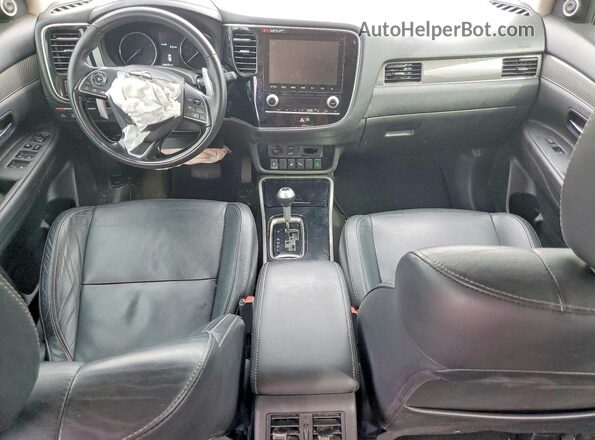 JA4JZ4AX4LZ016466 2020 MITSUBISHI OUTLANDER White Widok zestawu wskaźników