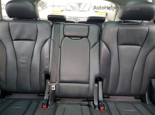WA1LAAF78HD004316 2017 AUDI Q7 Черный Вид задней части салона