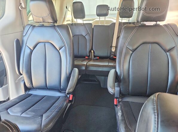 2C4RC1BG2RR151777 2024 CHRYSLER PACIFICA Белый Вид задней части салона
