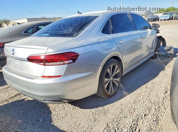 1VWSA7A30MC002808 2021 VOLKSWAGEN PASSAT Серебряный Передняя правая четверть