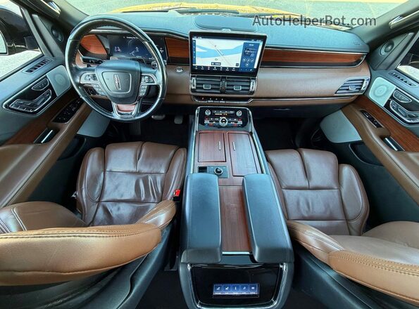 5LMJJ3LG6PEL01955 2023 LINCOLN NAVIGATOR Gray Widok tylnych siedzeń