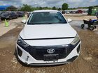 2018 Hyundai Ioniq Hybrid Blue White vin: KMHC65LC8JU075792 2018 Hyundai Ioniq Hybrid Blue White vin: KMHC65LC8JU075792