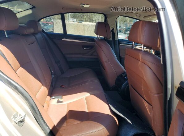 WBA5A7C57GG644208 2016 BMW OTHER Серебряный Вид задней части салона