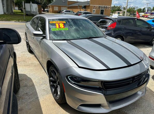 2C3CDXBG6JH173687 2018 DODGE CHARGER Серебряный Задняя левая четверть